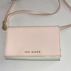 TED BAKER BLUSH PINK AND CREME PATENT LEATHER CROSSBODY ADJUSTABLE STRAP SNAP